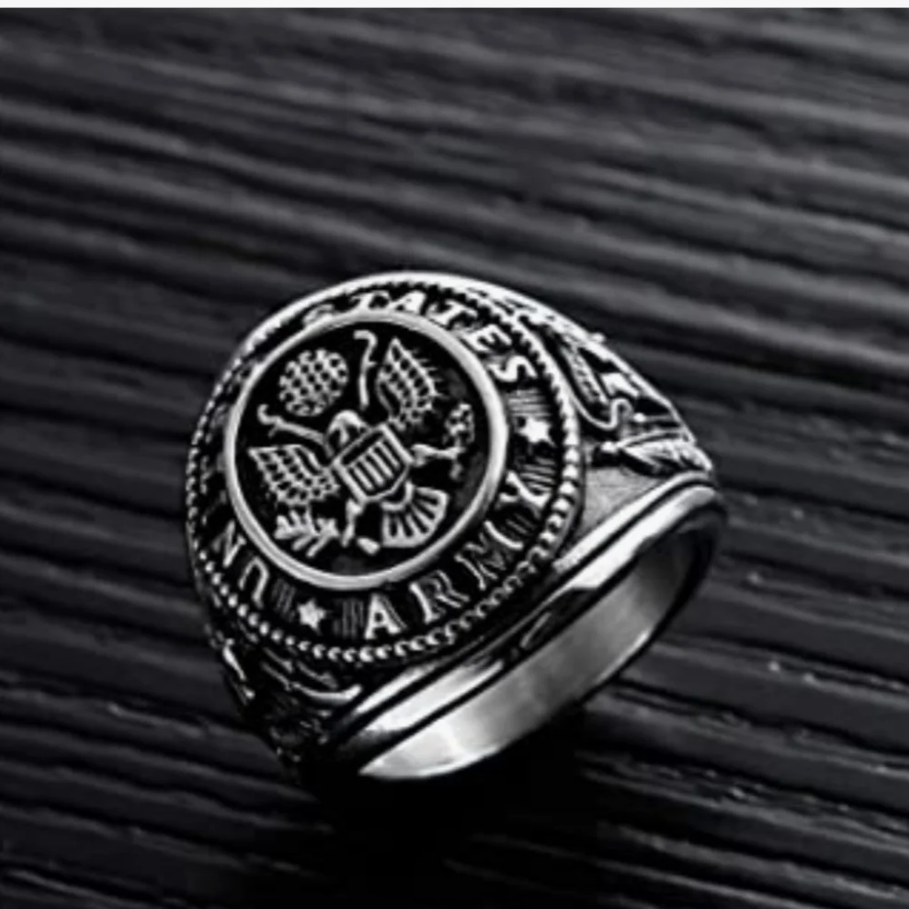 New Stainless steel US Army American Flag Eagle ring Size 7 - 13 Available